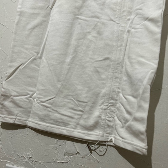 Boohoo White Long Sleeve Ruched Sweatshirt Dress Sz XS | Casual Chic Fall Outfit - Picture 11 of 11